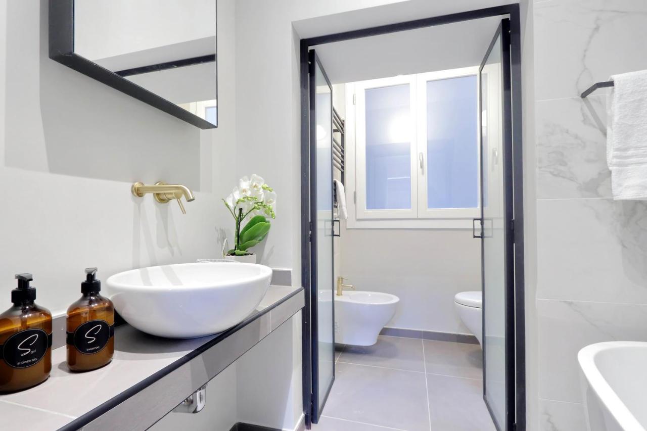 Eve Guest House At Trevi Fountain Rzym Zewnętrze zdjęcie